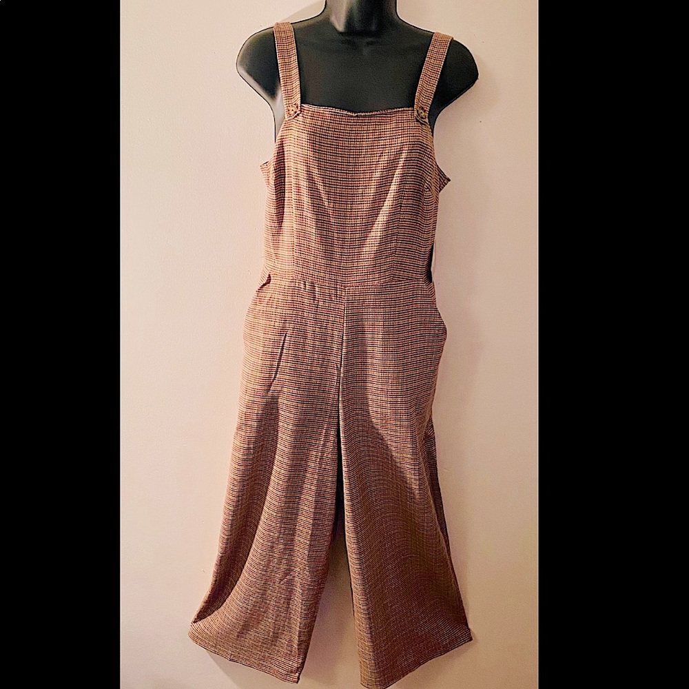 Ladies jumper with side pockets